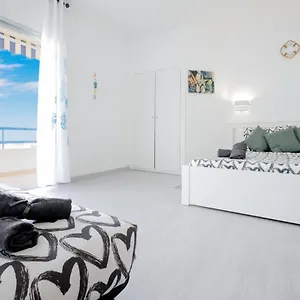  Apartamento With Pool